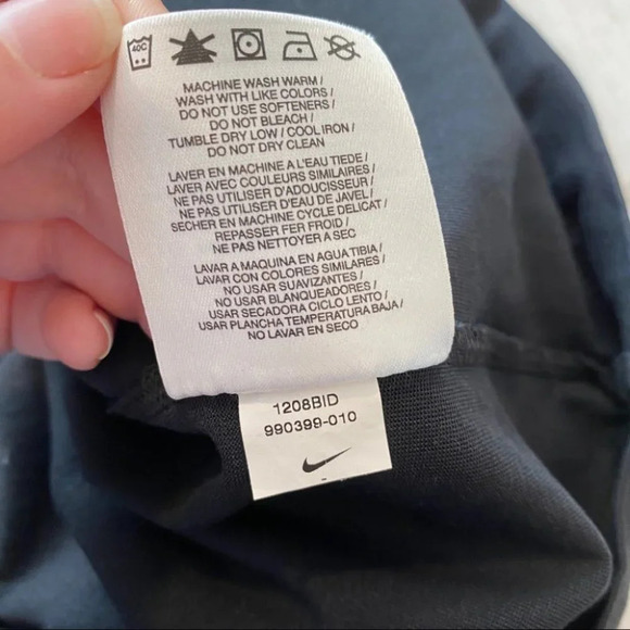 Nike Graphic Tee Shirt Graphic Modern XL - Picture 6 of 7